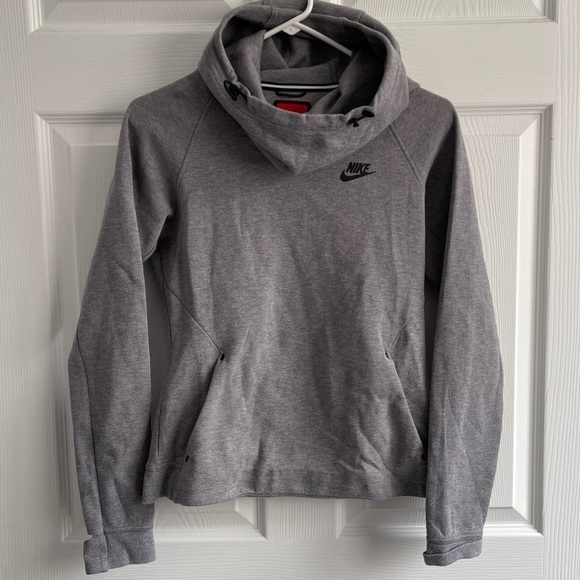 Nike Tech Fleece Hoodie - Picture 1 of 4